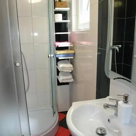 Studio In 31237 Apartamento *